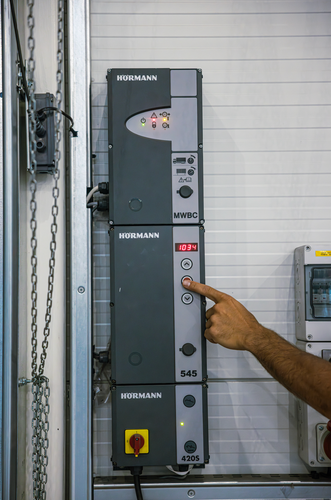 Loading ramps, dock shelters, dock houses